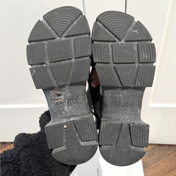 GANNI RECYCLED RUBBER LUG-SOLE SANDAL BLACK STITCH - 38 - Picture 7 of 7